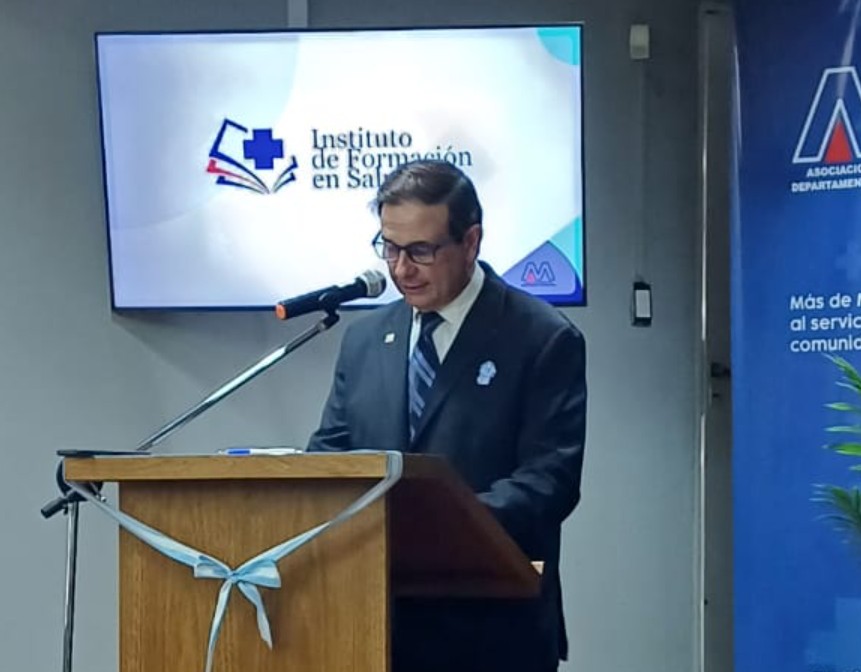 Dr. Daniel Marfortt, presidente de la AMDC