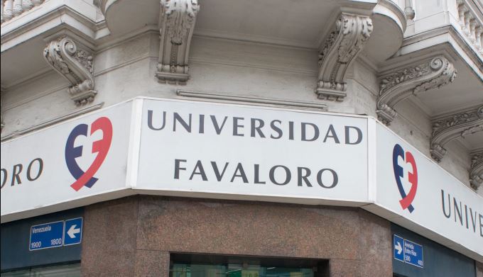 La AMDC firmó un convenio con la Universidad Favaloro class=