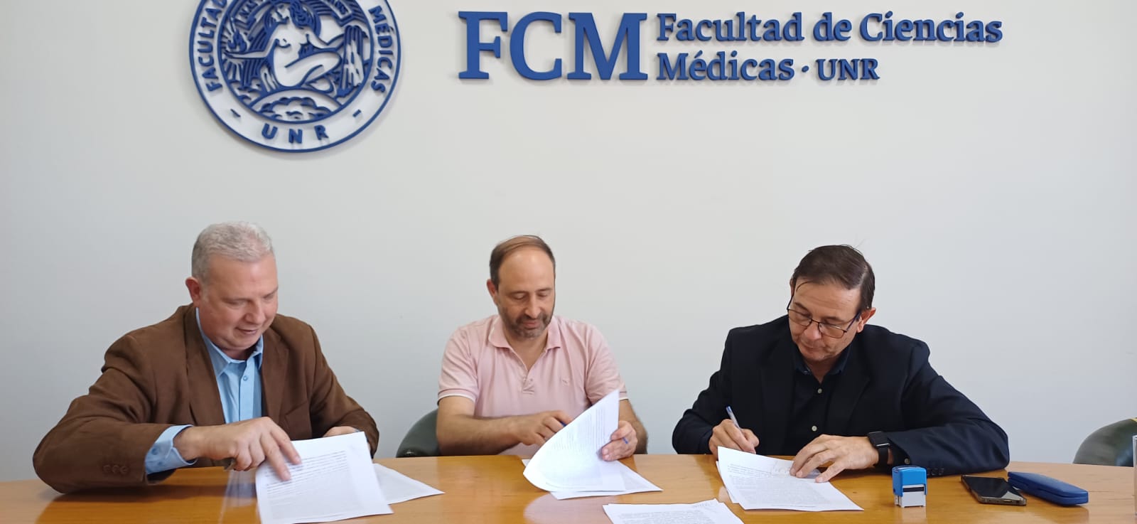 Inédito acuerdo entre la Facultad de Medicina de Rosario y el Instituto de Formación en Salud